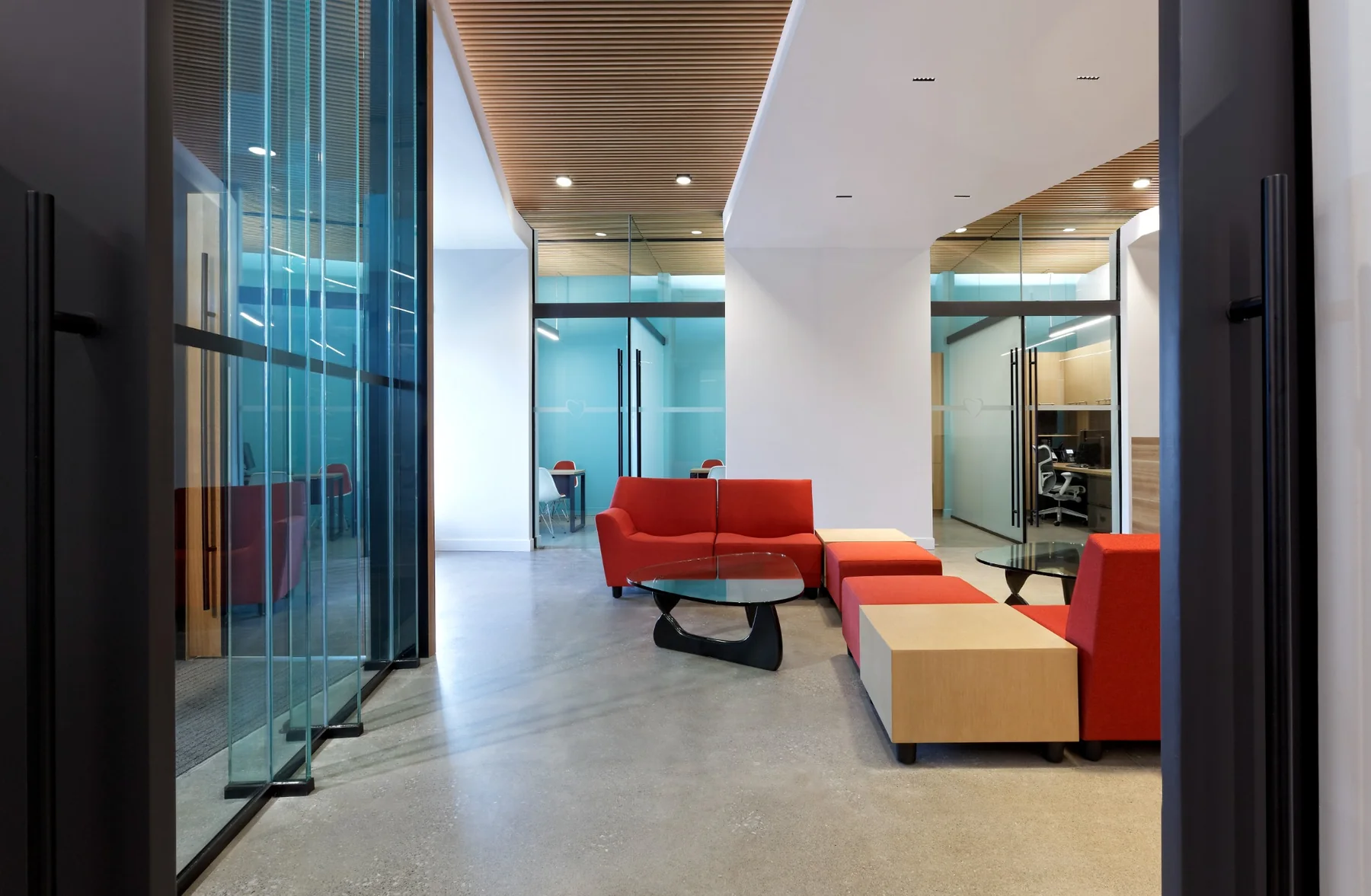 Waiting room wide